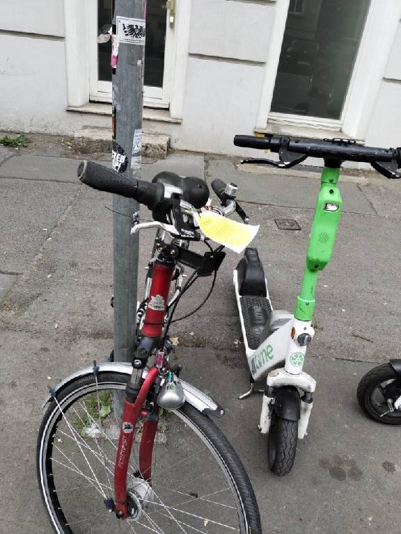 Foto zur Meldung: Abfall - Schrottfahrräder liste