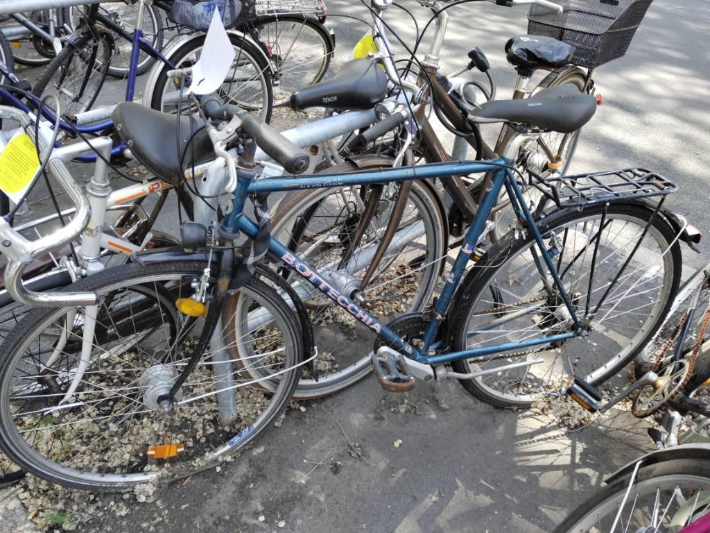 Foto zur Meldung: Abfall - Schrottfahrräder Liste