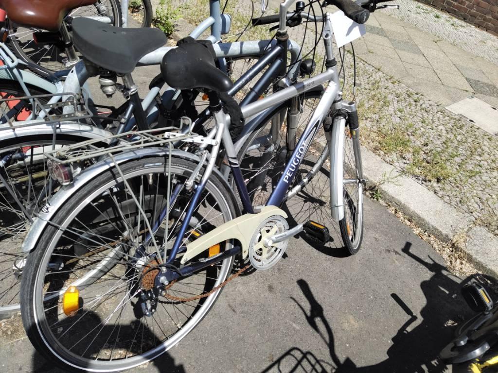 Foto zur Meldung: Abfall - Schrottfahrräder liste