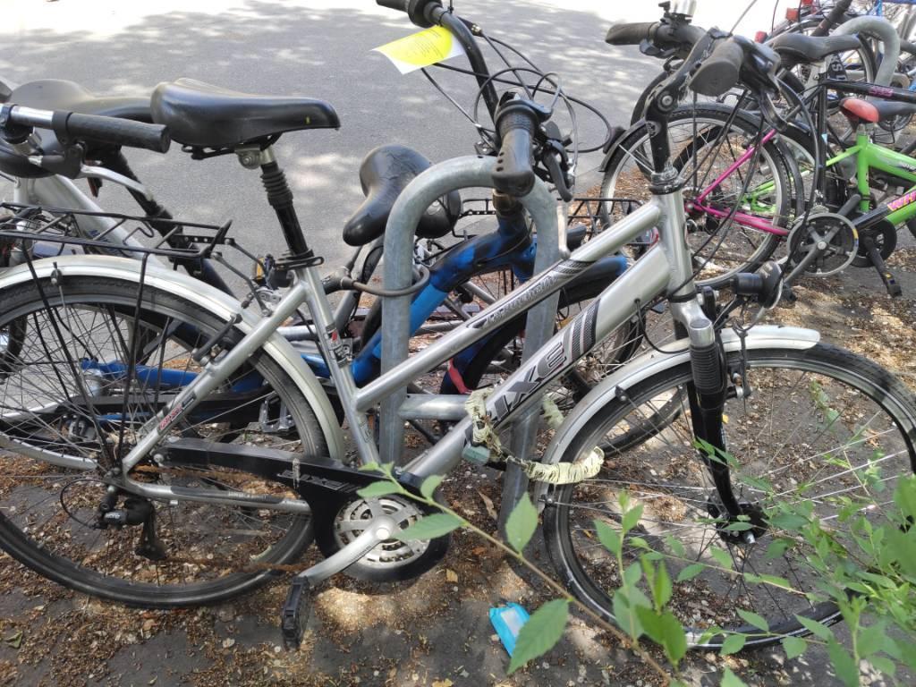 Foto zur Meldung: Abfall - Schrottfahrräder liste