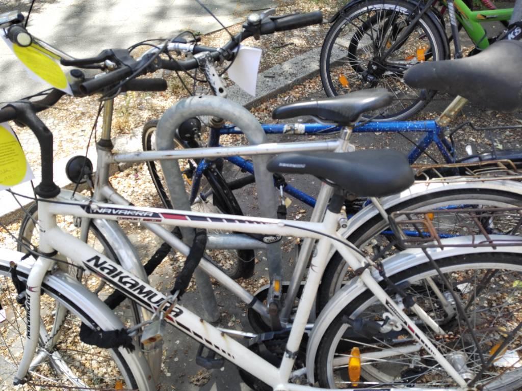 Foto zur Meldung: Abfall - Schrottfahrräder liste