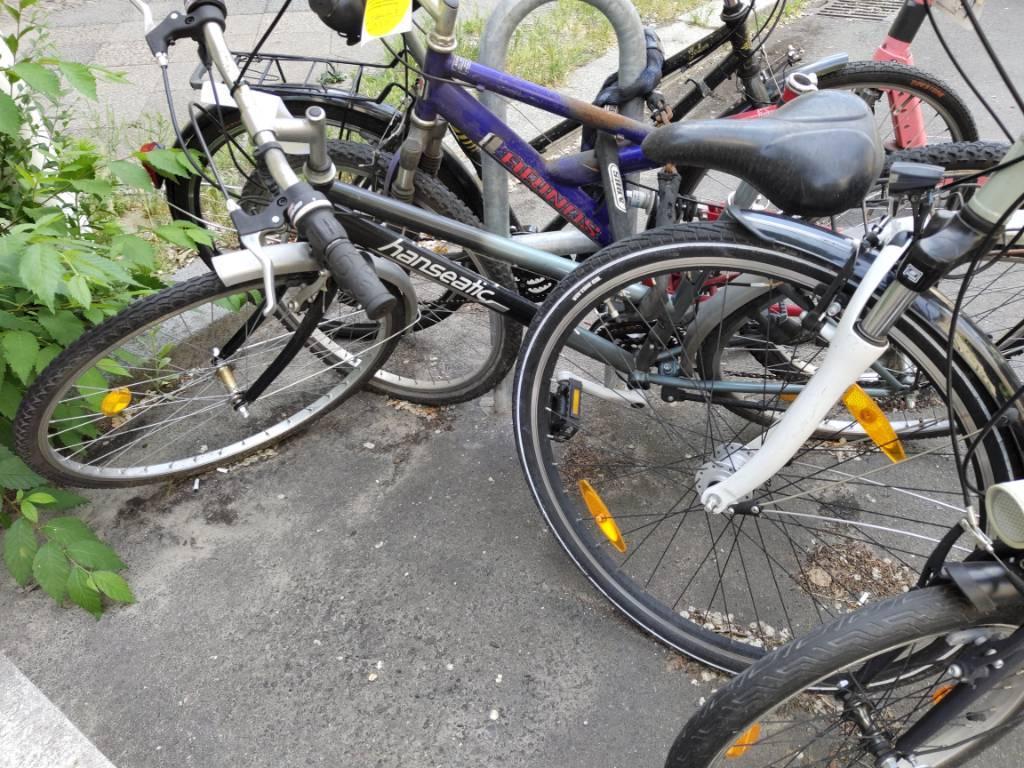 Foto zur Meldung: Abfall - Schrottfahrräder liste