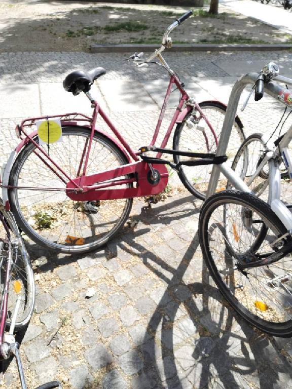 Foto zur Meldung: Abfall - Schrottfahrräder liste