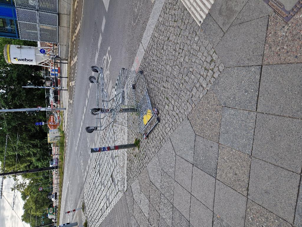 Foto zur Meldung: Abfall - Elektroschrott