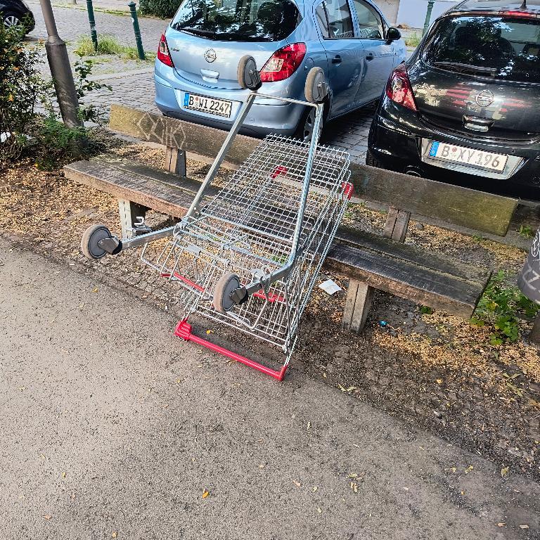 Foto zur Meldung: Abfall - Elektroschrott