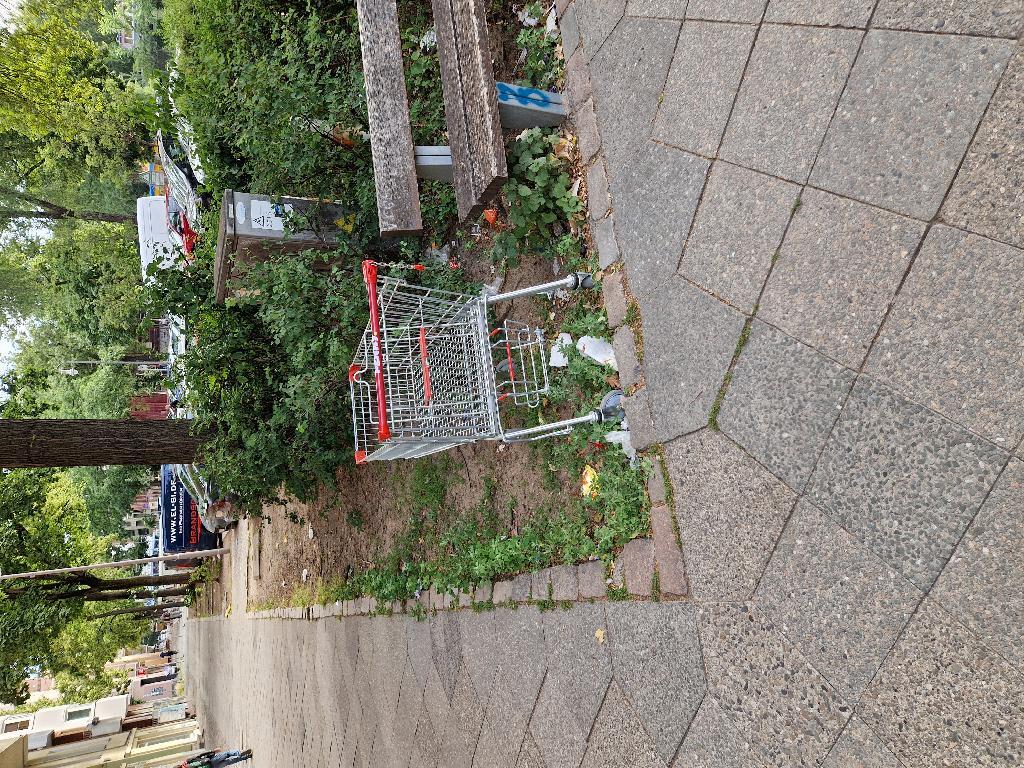 Foto zur Meldung: Abfall - Elektroschrott