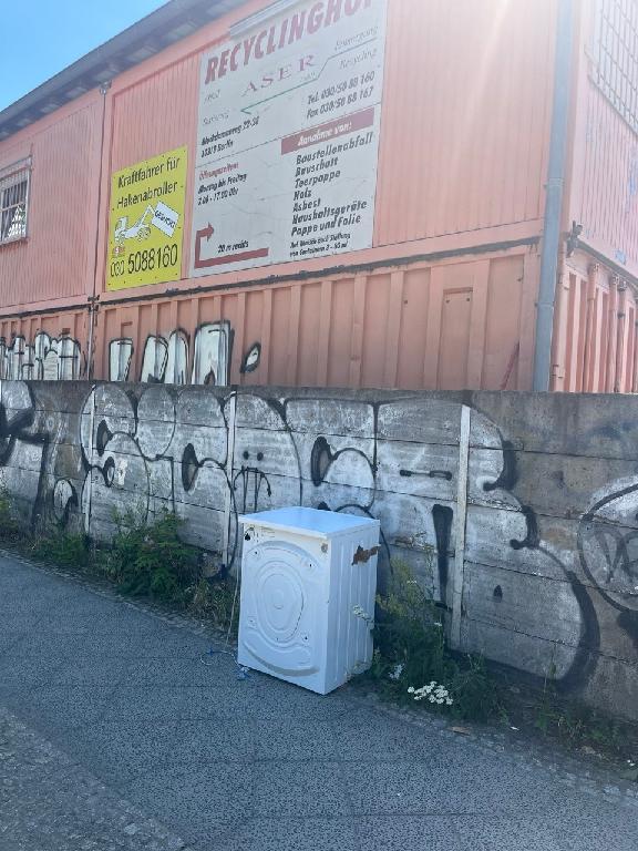 Foto zur Meldung: Abfall - Elektroschrott