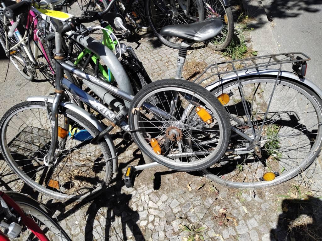 Foto zur Meldung: Abfall - Schrottfahrräder Liste