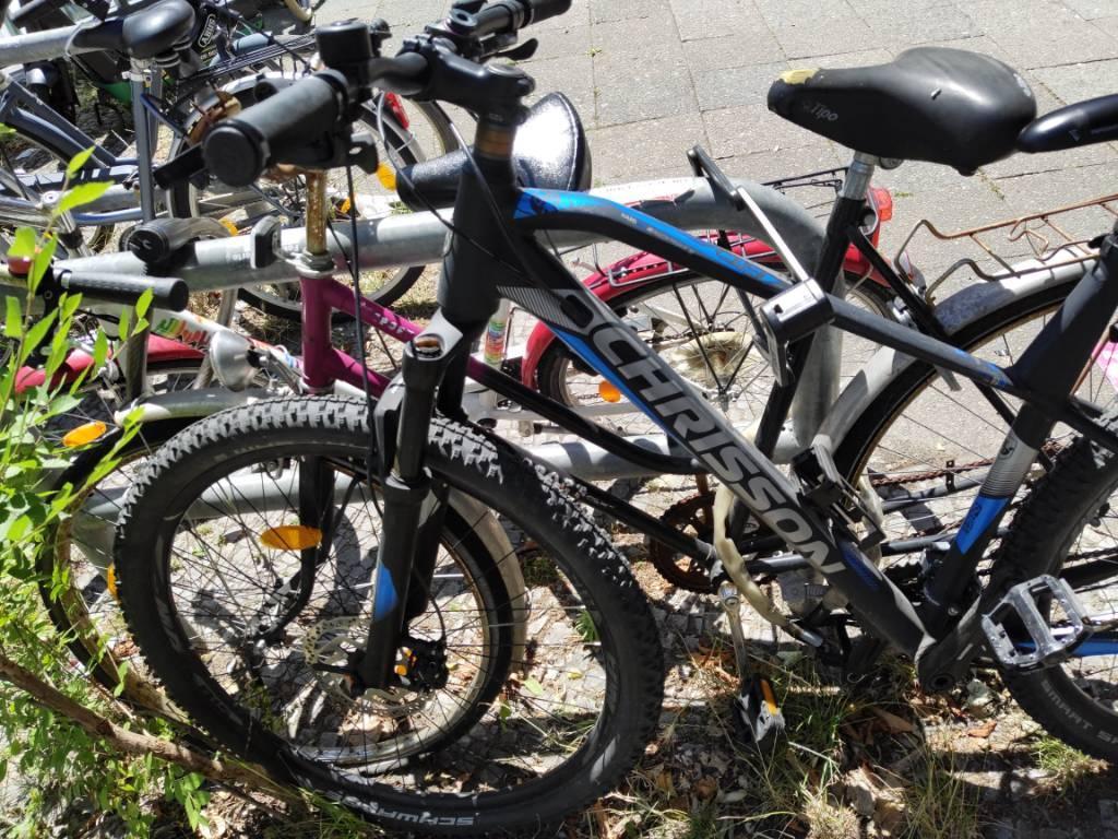Foto zur Meldung: Abfall - Schrottfahrräder liste