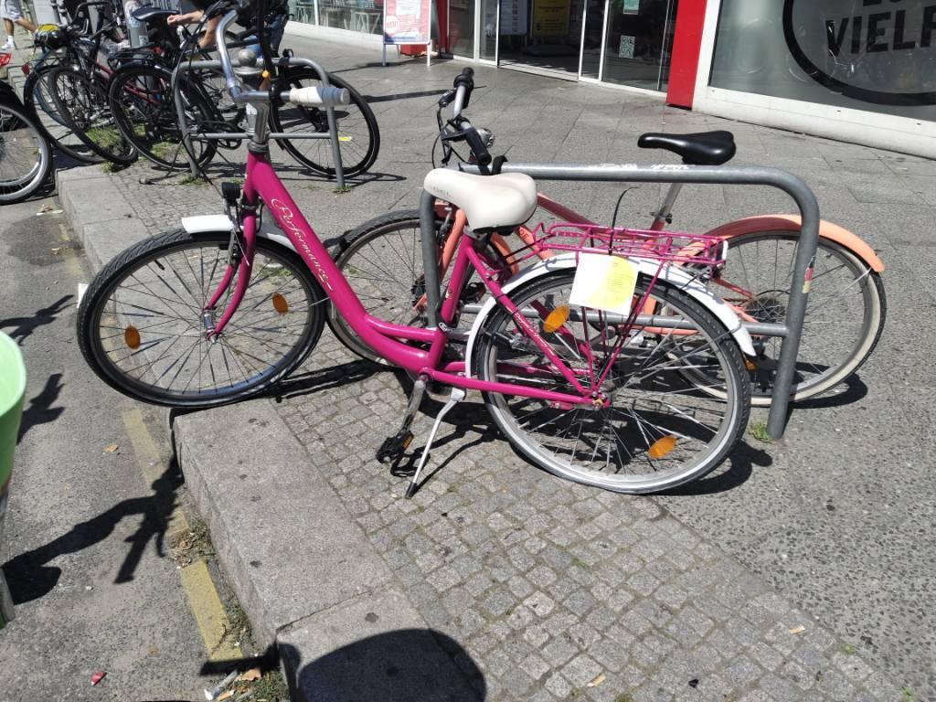 Foto zur Meldung: Abfall - Schrottfahrräder liste