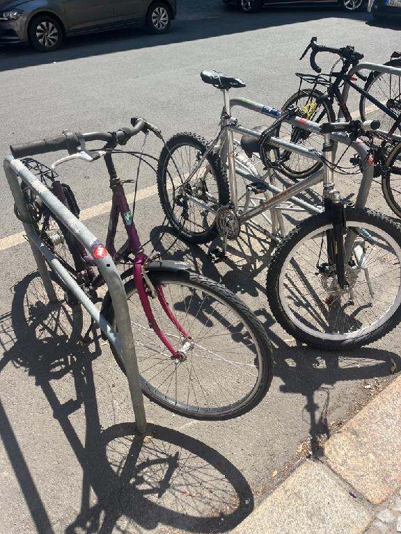 Foto zur Meldung: Abfall - Schrottfahrräder liste