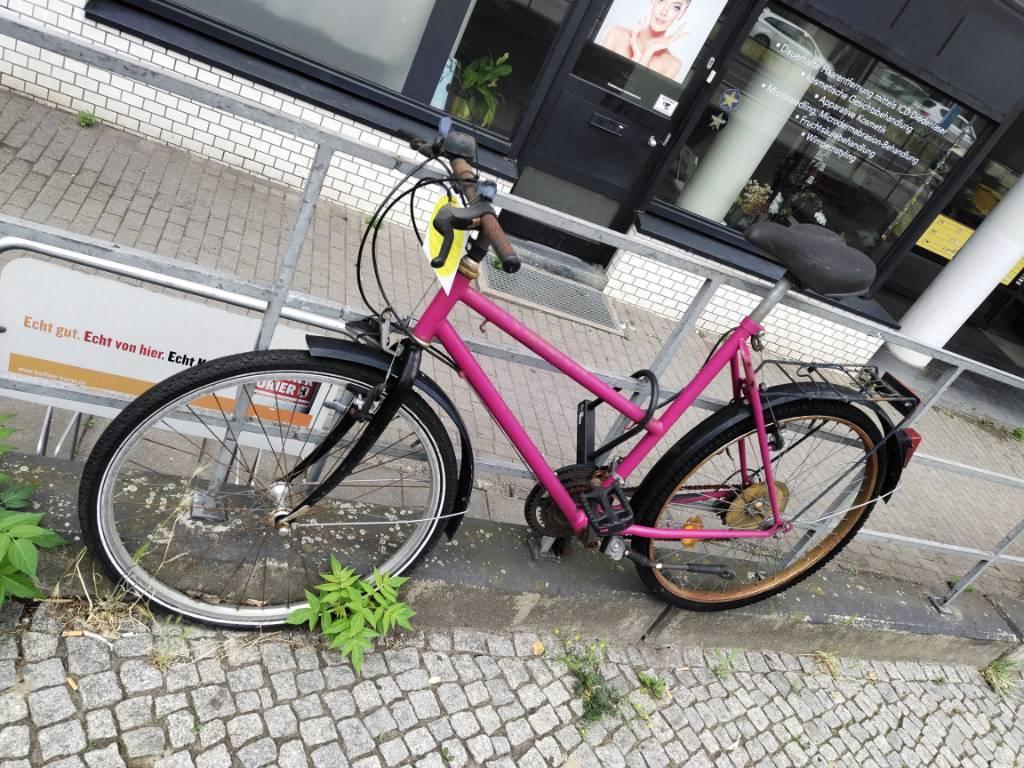 Foto zur Meldung: Abfall - Schrottfahrräder liste