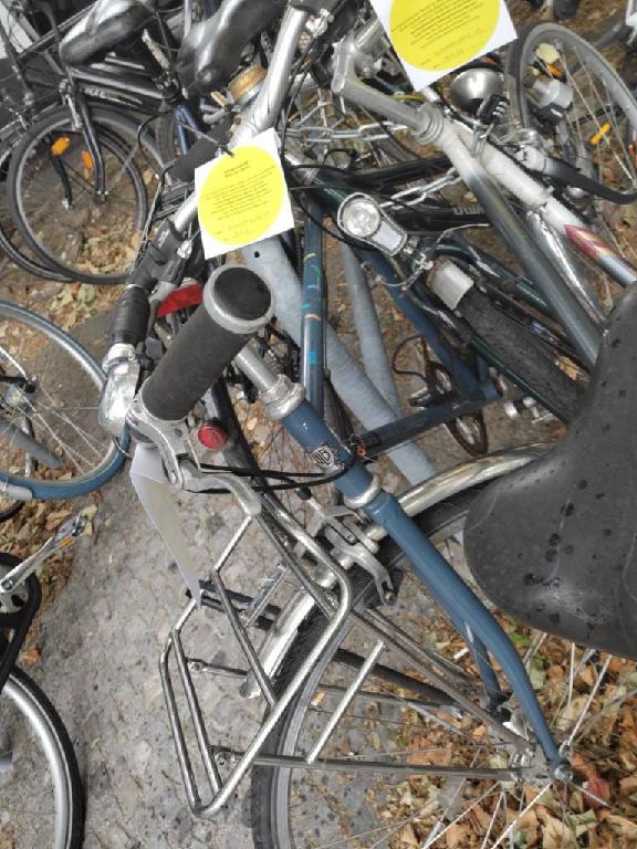 Foto zur Meldung: Abfall - Schrottfahrräder liste