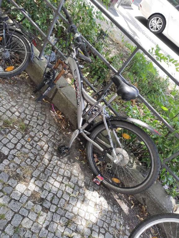 Foto zur Meldung: Abfall - Schrottfahrräder liste