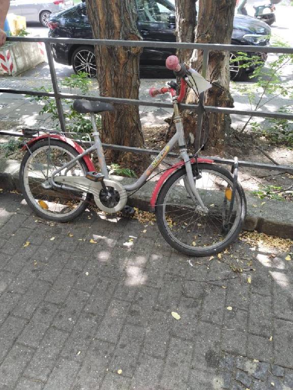 Foto zur Meldung: Abfall - Schrottfahrräder liste