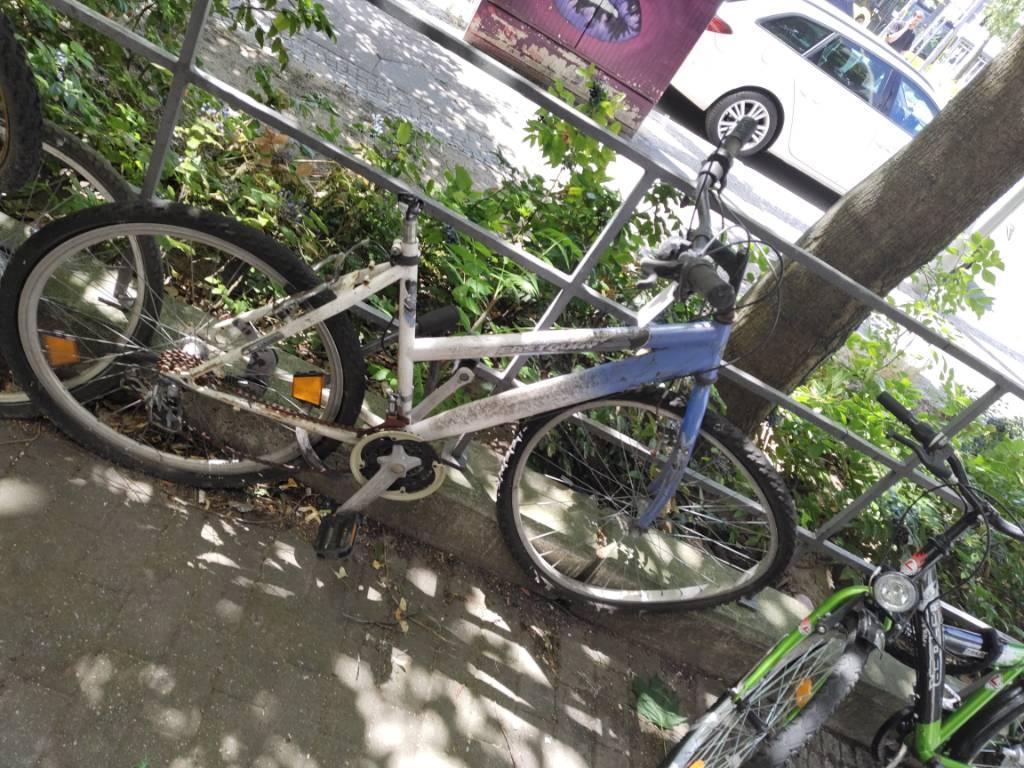 Foto zur Meldung: Abfall - Schrottfahrräder liste