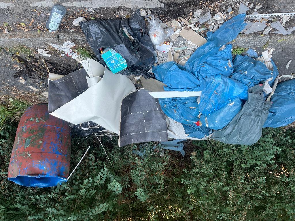 Foto zur Meldung: Abfall - Müllablagerung