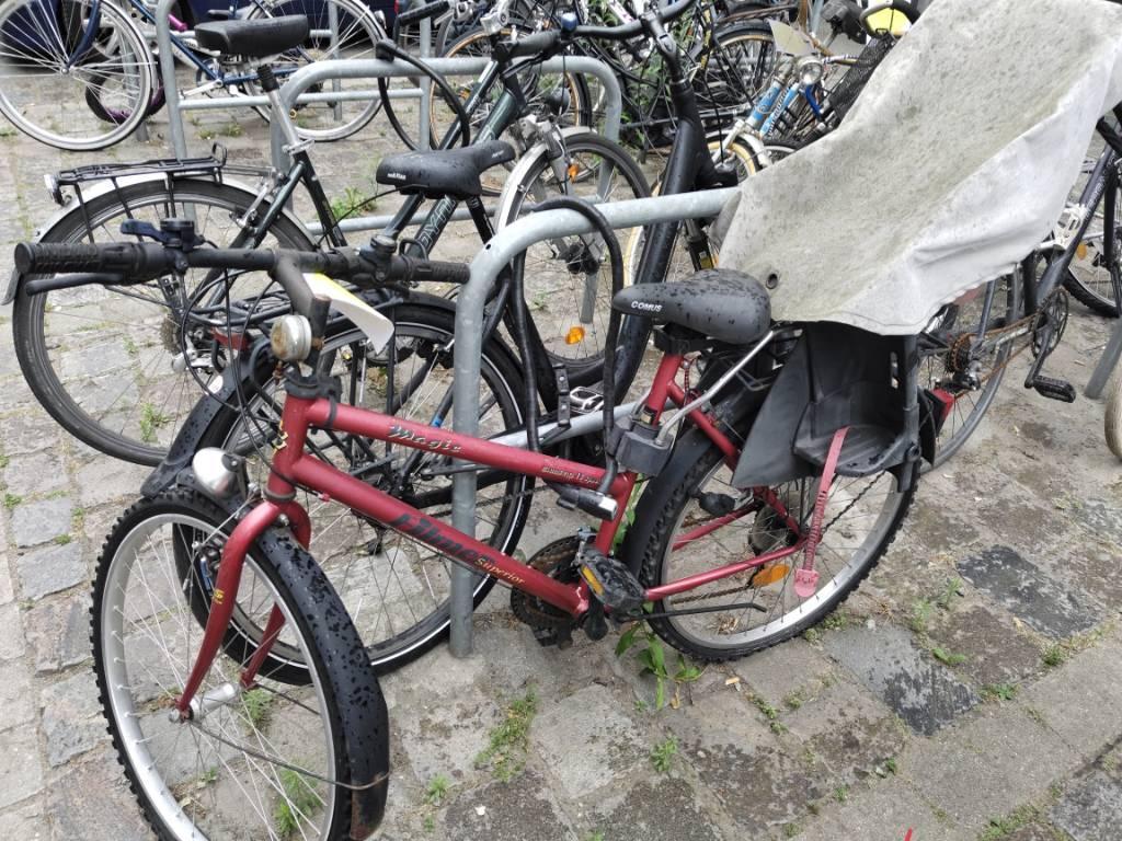 Foto zur Meldung: Abfall - Schrottfahrräder liste