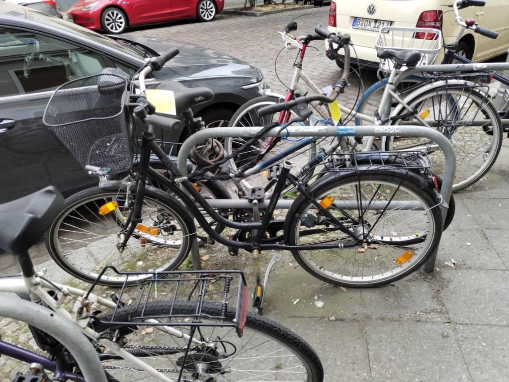 Foto zur Meldung: Abfall - Schrottfahrräder liste