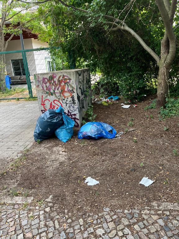 Foto zur Meldung: Abfall - Müllablagerung