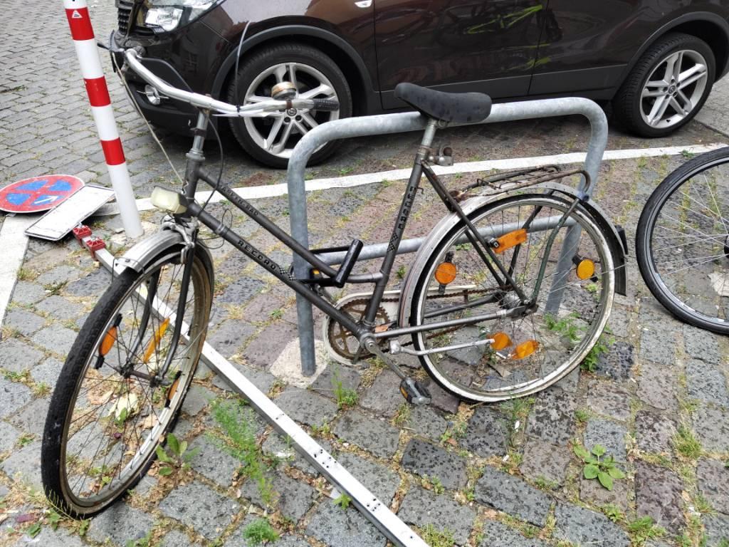 Foto zur Meldung: Abfall - Schrottfahrräder liste