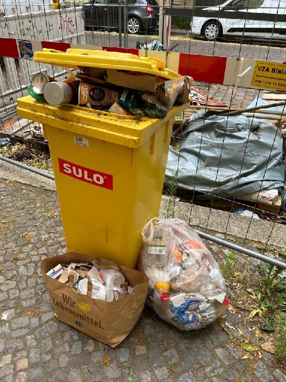Foto zur Meldung: Sondernutzung - Abfallcontainer