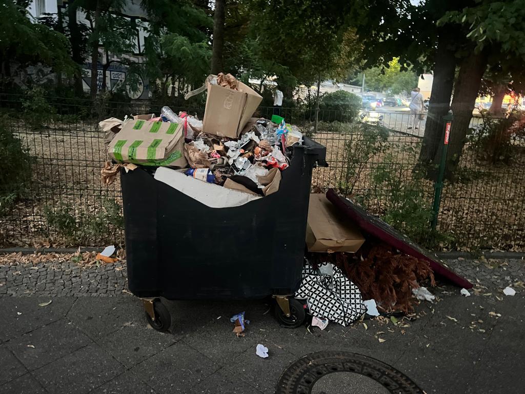 Foto zur Meldung: Abfall - Müllablagerung