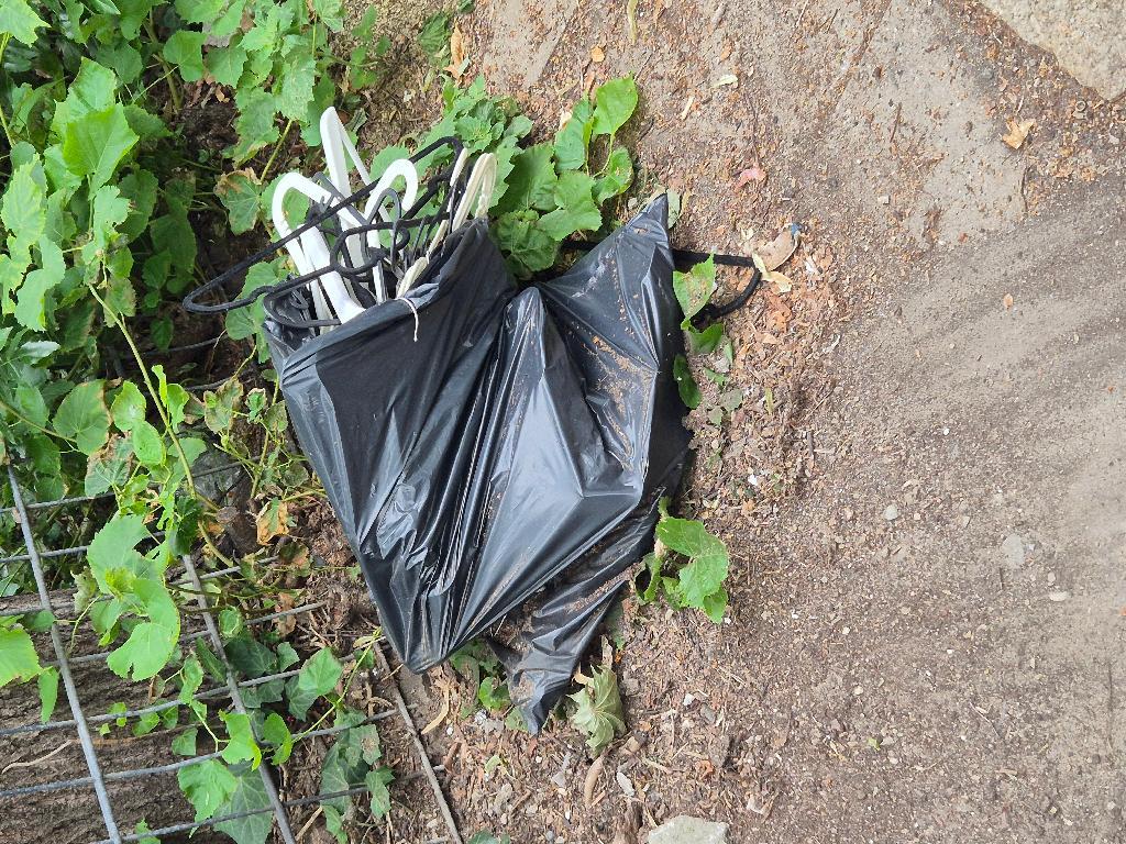 Foto zur Meldung: Abfall - Müllablagerung