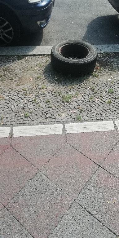 Foto zur Meldung: Abfall - Elektroschrott