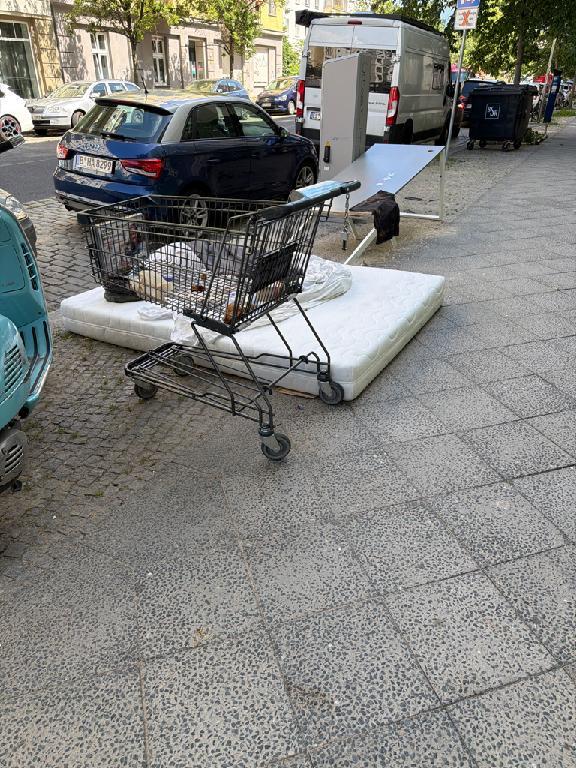 Foto zur Meldung: Abfall - Elektroschrott