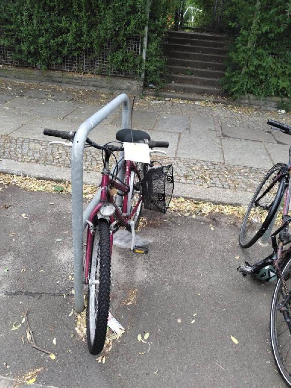 Foto zur Meldung: Abfall - Schrottfahrräder