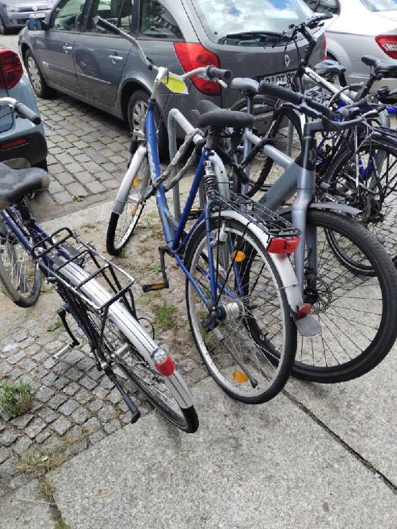 Foto zur Meldung: Abfall - Schrottfahrräder liste