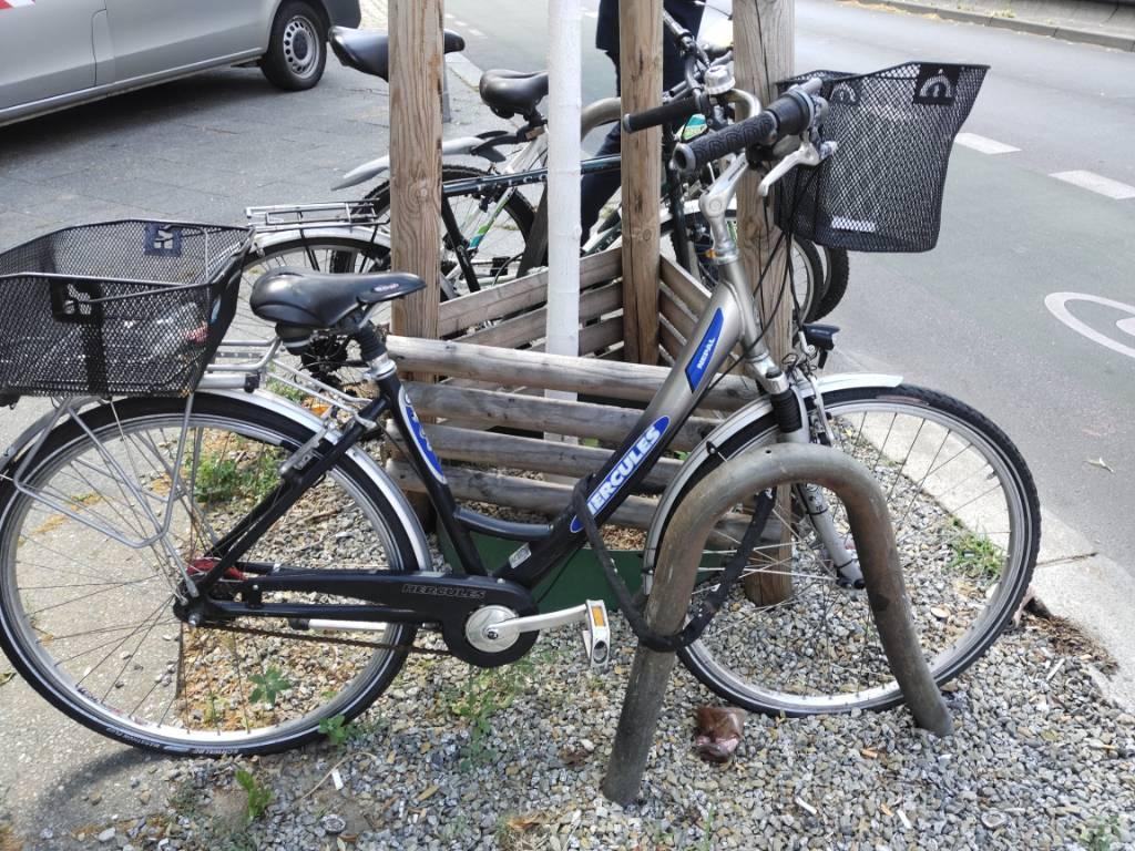 Foto zur Meldung: Abfall - Schrottfahrräder liste