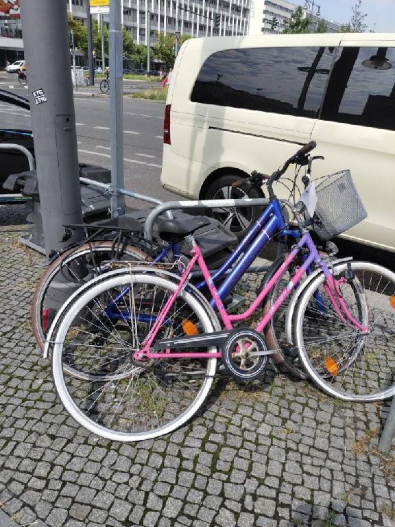 Foto zur Meldung: Abfall - Schrottfahrräder Liste