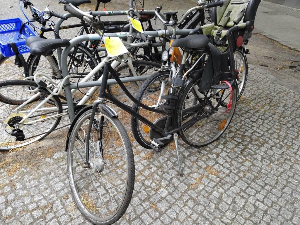 Foto zur Meldung: Abfall - Schrottfahrräder liste
