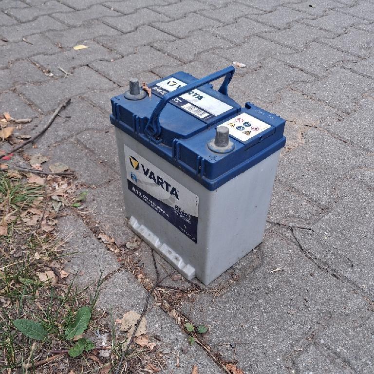 Foto zur Meldung: Abfall - Elektroschrott