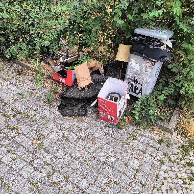 Foto zur Meldung: Abfall - Müllablagerung