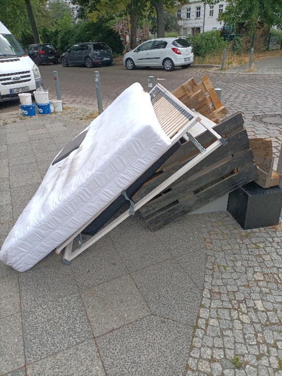 Foto zur Meldung: Abfall - Sperrmüll