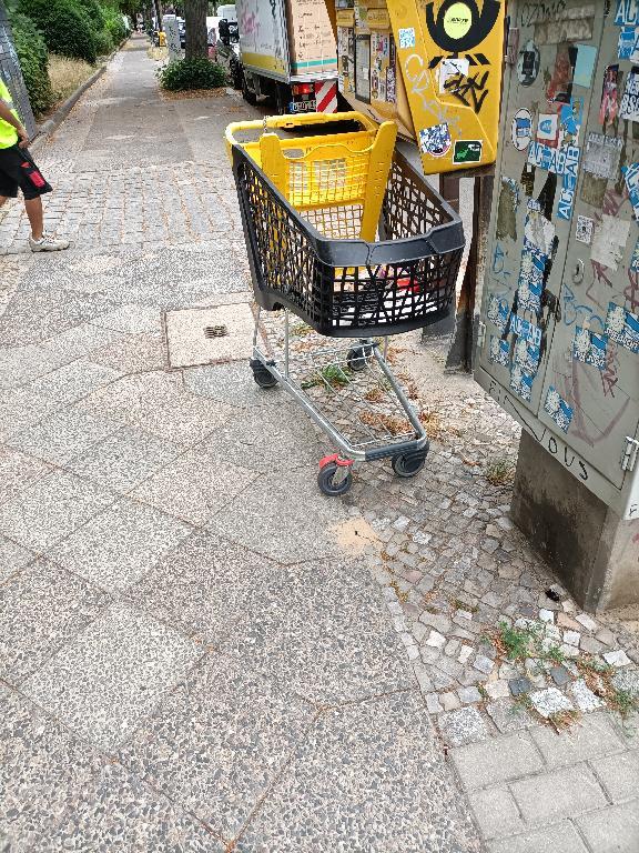 Foto zur Meldung: Abfall - Elektroschrott