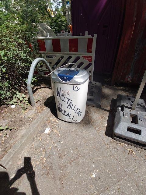 Foto zur Meldung: Abfall - Elektroschrott