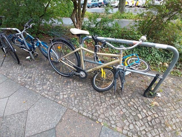 Foto zur Meldung: Abfall - Schrottfahrräder
