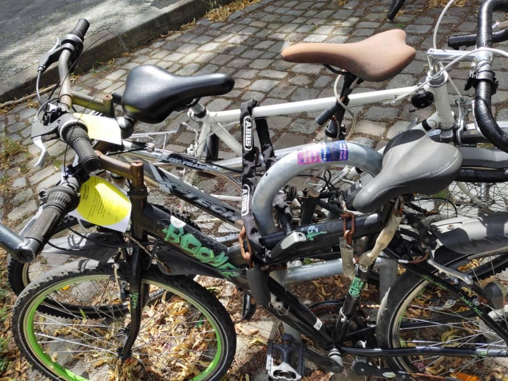 Foto zur Meldung: Abfall - Schrottfahrräder liste