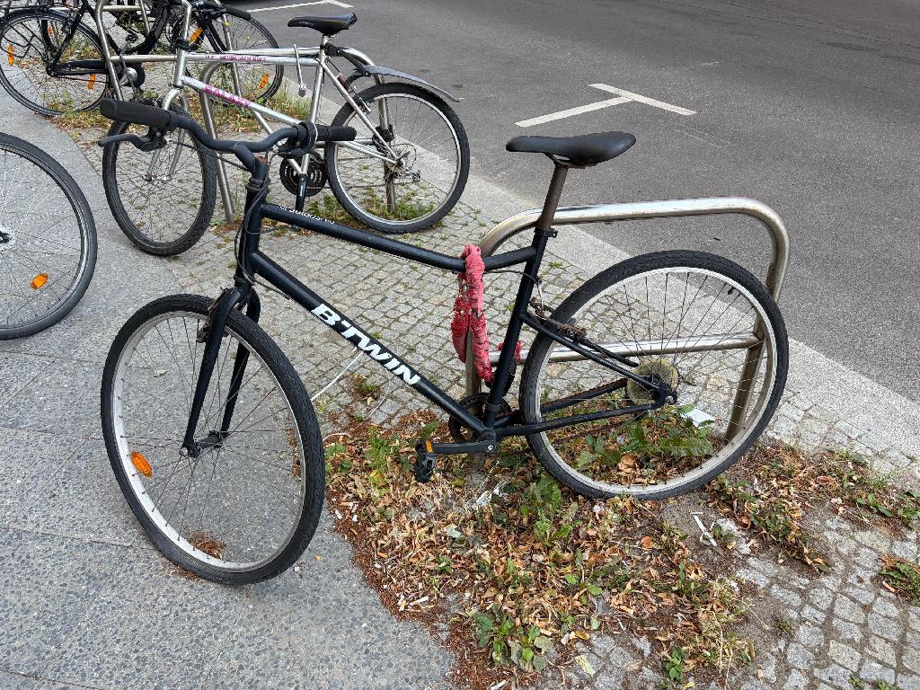 Foto zur Meldung: Abfall - Schrottfahrräder liste