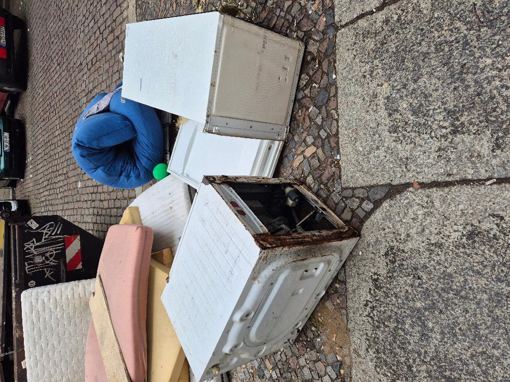 Foto zur Meldung: Abfall - Elektroschrott