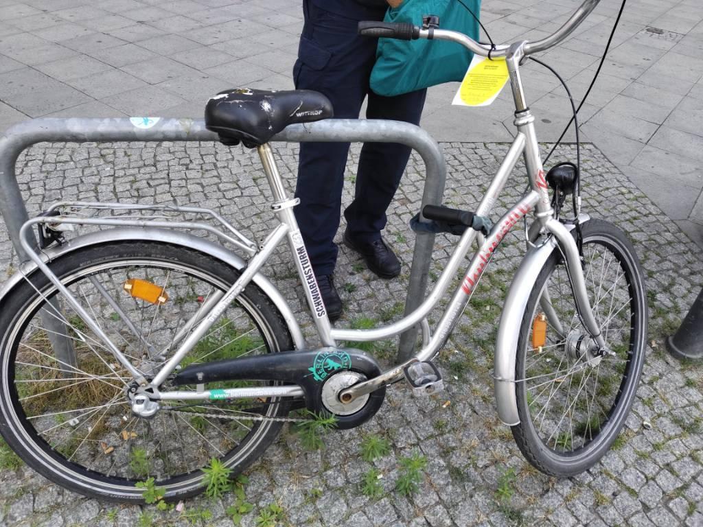 Foto zur Meldung: Abfall - Schrottfahrräder