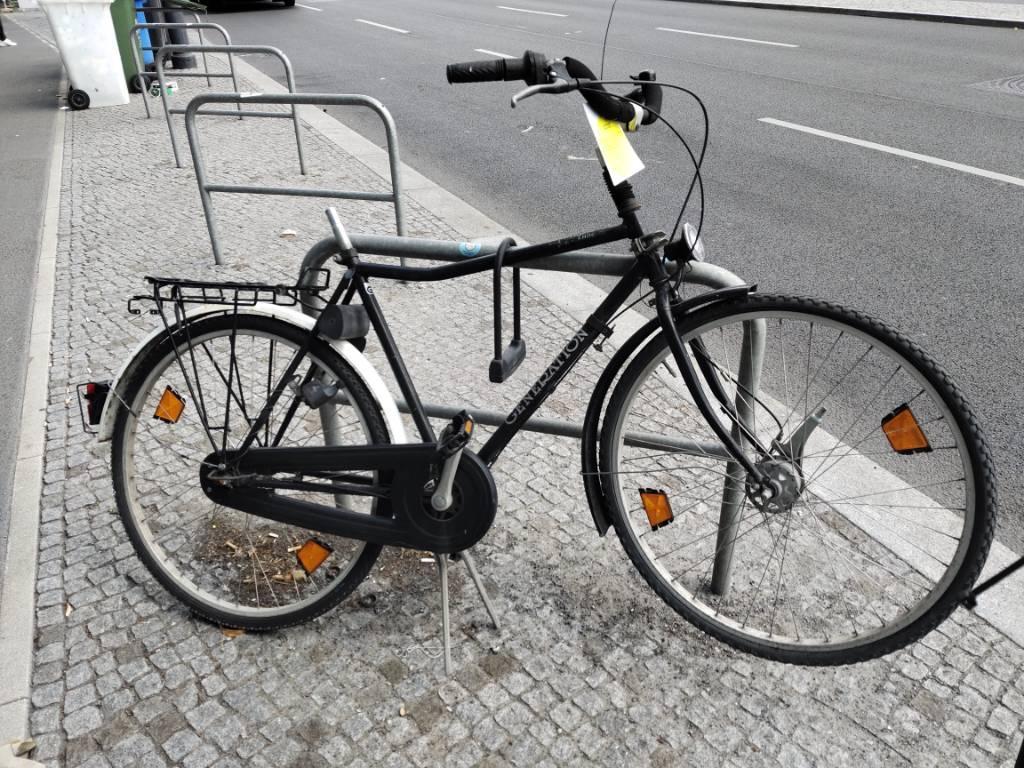 Foto zur Meldung: Abfall - Schrottfahrräder liste