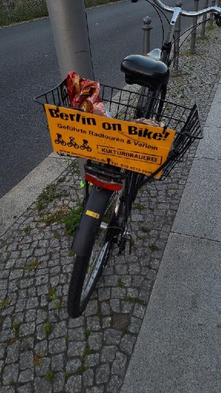 Foto zur Meldung: Abfall - Schrottfahrräder pr.