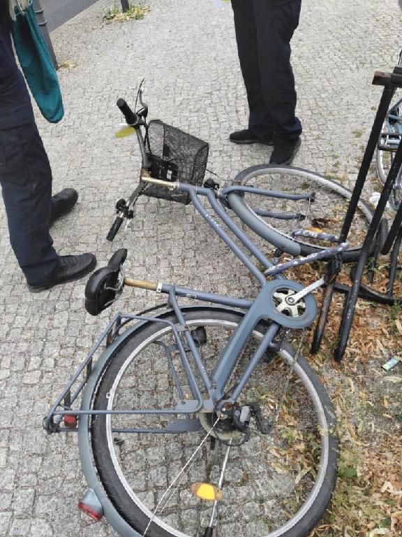 Foto zur Meldung: Abfall - Schrottfahrräder liste