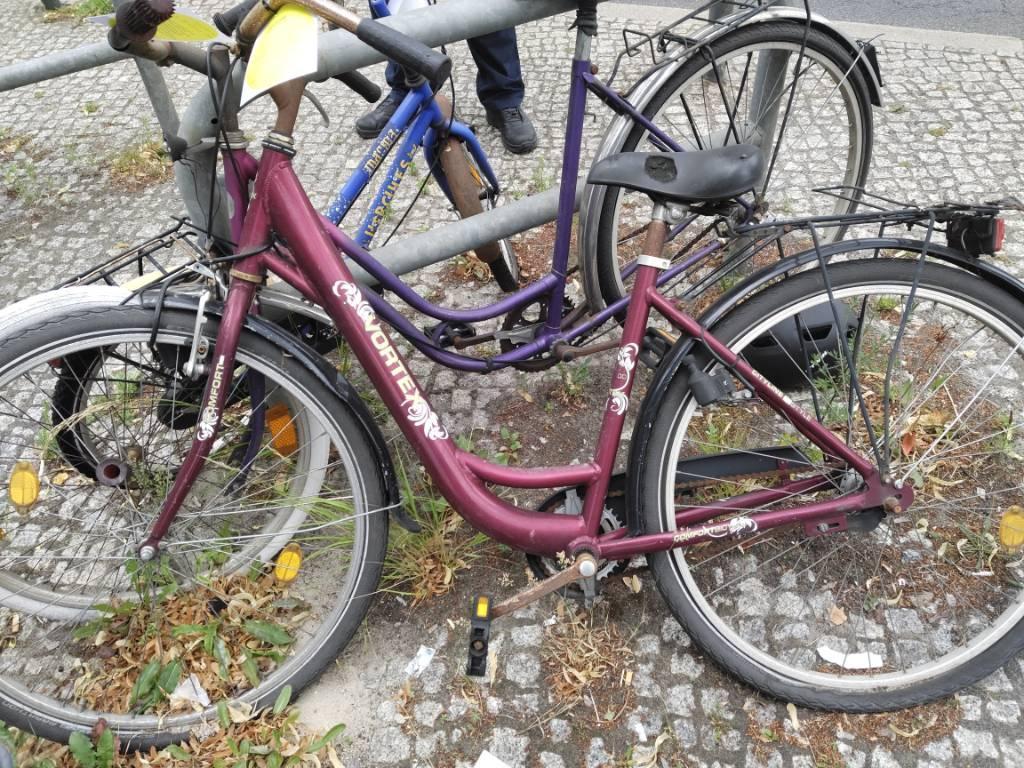 Foto zur Meldung: Abfall - Schrottfahrräder liste
