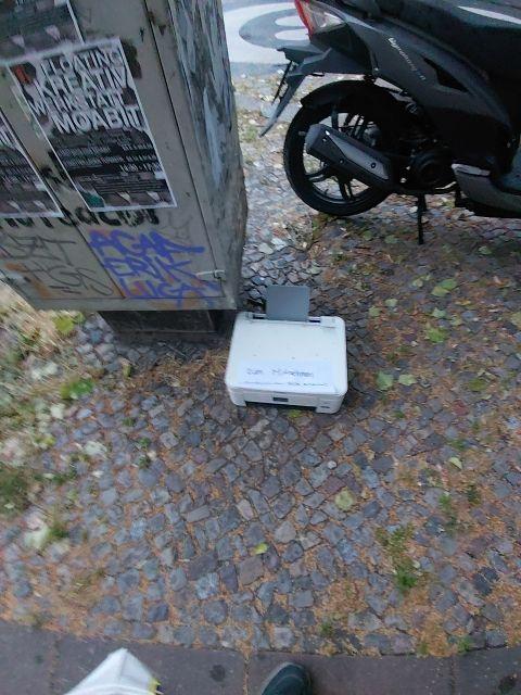 Foto zur Meldung: Abfall - Elektroschrott